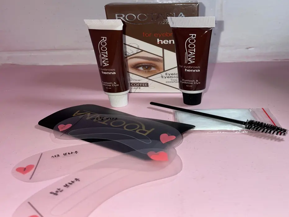 Tinte de Henna para Cejas ROOTANA